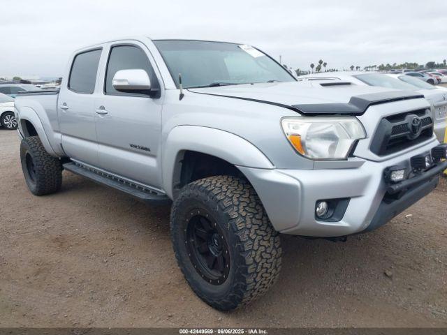  Salvage Toyota Tacoma