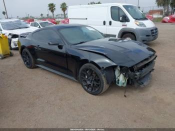  Salvage Ford Mustang