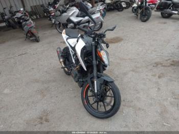  Salvage KTM 390