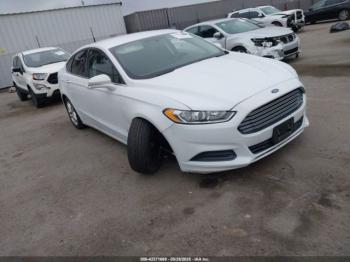  Salvage Ford Fusion