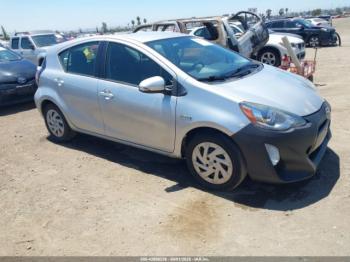  Salvage Toyota Prius c