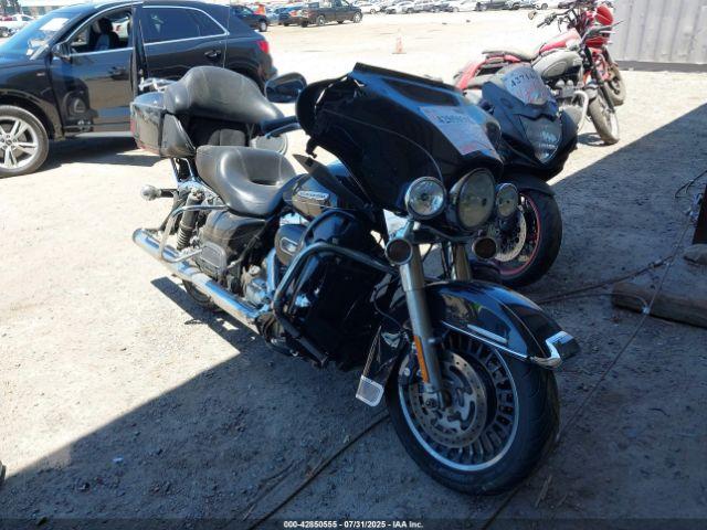  Salvage Harley-Davidson Flhtk