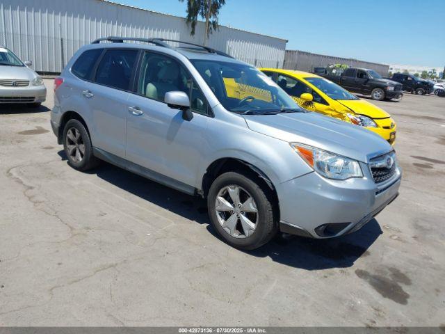  Salvage Subaru Forester