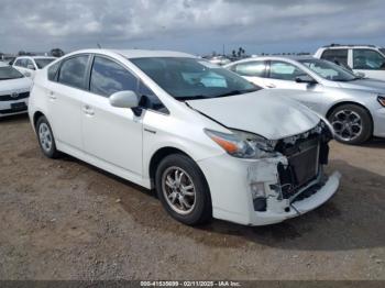  Salvage Toyota Prius