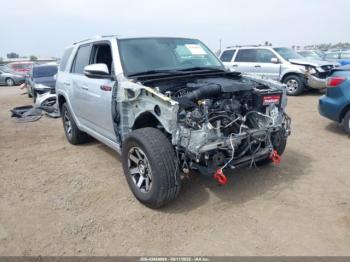  Salvage Toyota 4Runner