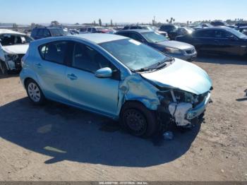  Salvage Toyota Prius c