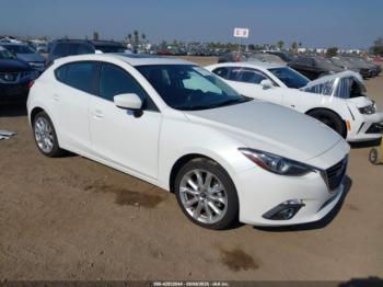  Salvage Mazda Mazda3