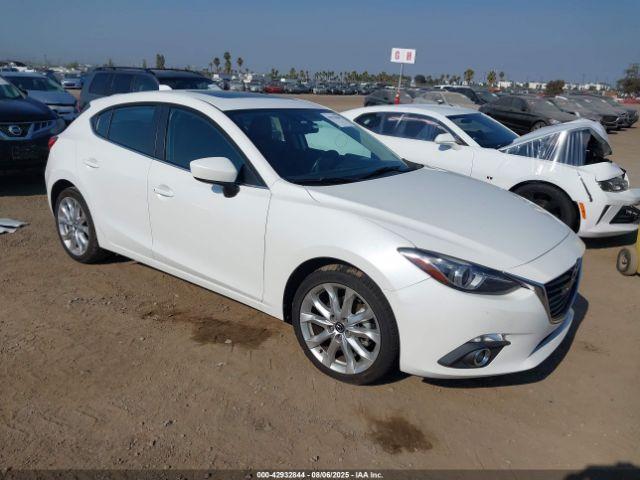 Salvage Mazda Mazda3