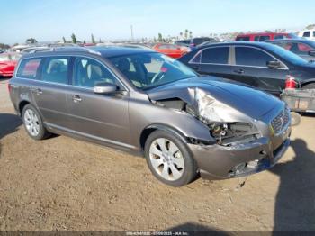  Salvage Volvo V70