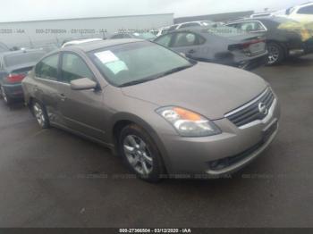  Salvage Nissan Altima
