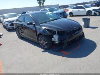  Salvage Kia Forte