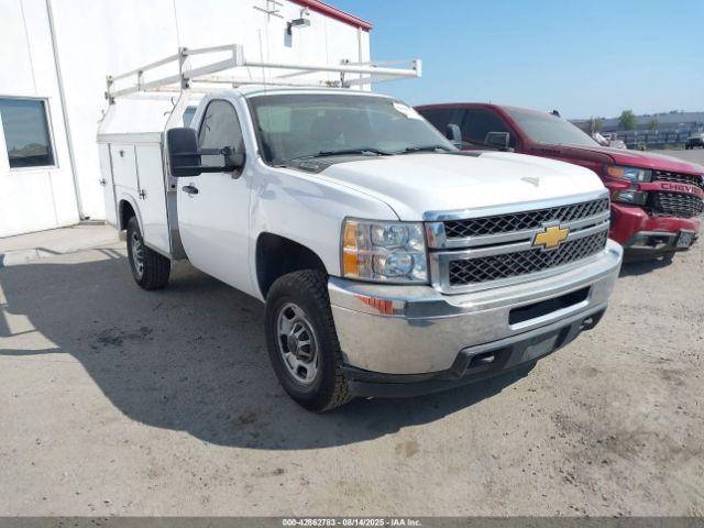  Salvage Chevrolet Silverado 2500