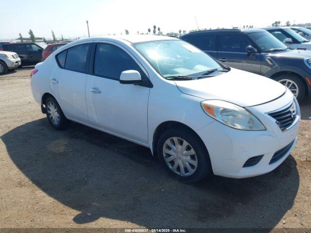  Salvage Nissan Versa