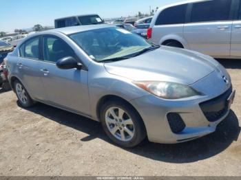  Salvage Mazda Mazda3