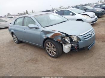  Salvage Toyota Avalon
