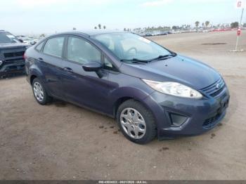  Salvage Ford Fiesta