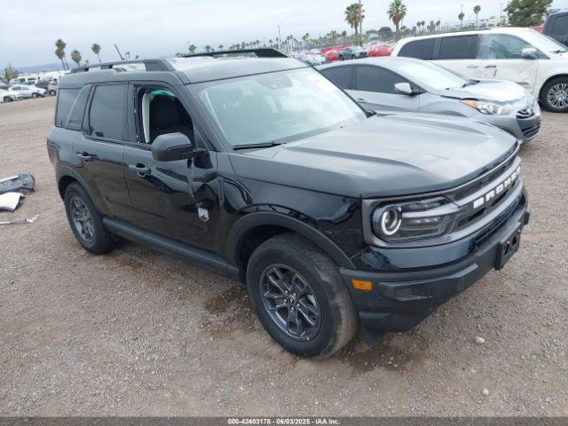  Salvage Ford Bronco