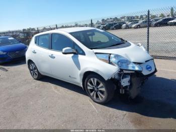 Salvage Nissan LEAF