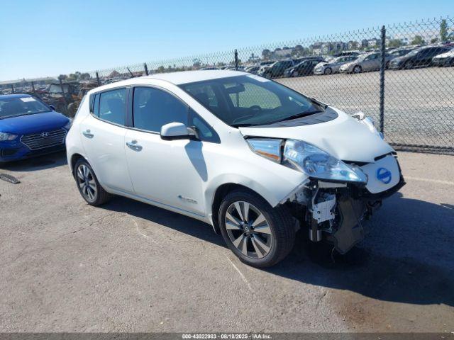  Salvage Nissan LEAF