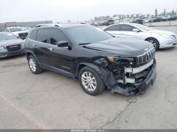  Salvage Jeep Cherokee