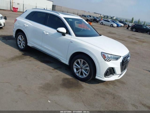  Salvage Audi Q3