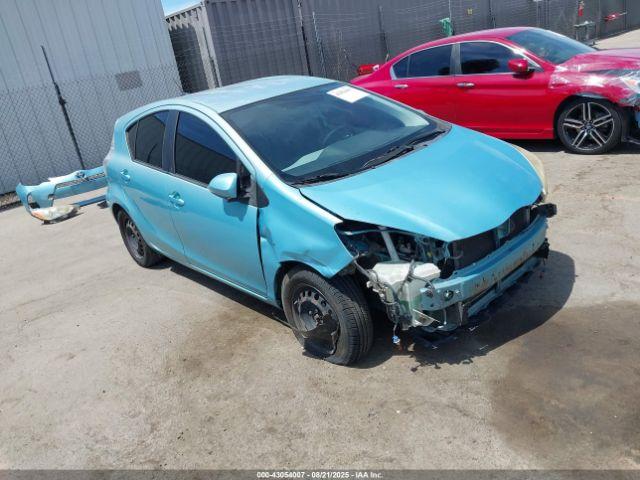  Salvage Toyota Prius c