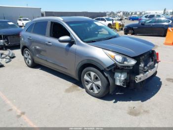  Salvage Kia Niro