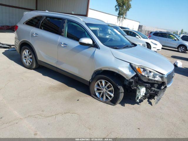  Salvage Kia Sorento