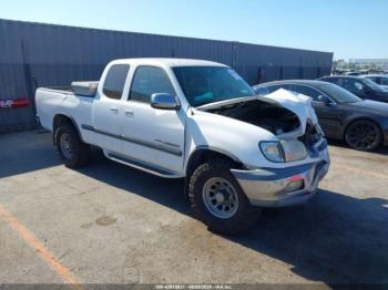  Salvage Toyota Tundra