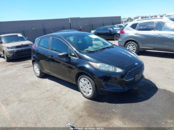  Salvage Ford Fiesta