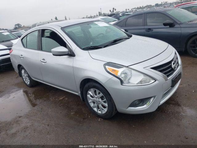  Salvage Nissan Versa