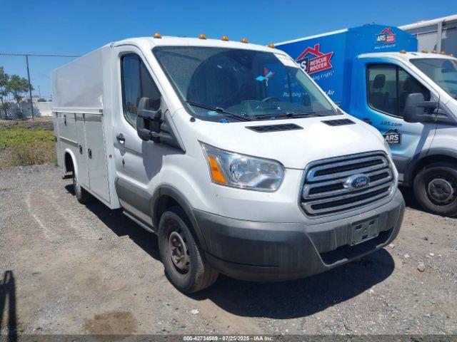  Salvage Ford Transit