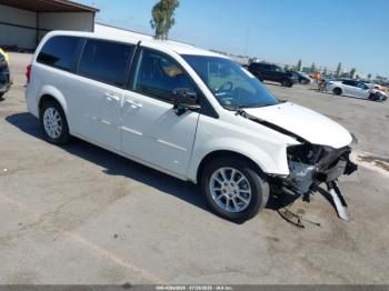  Salvage Dodge Grand Caravan