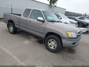  Salvage Toyota Tundra