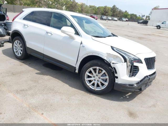  Salvage Cadillac XT4