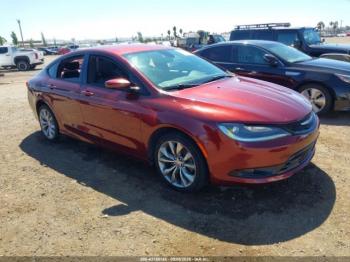  Salvage Chrysler 200