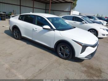  Salvage Kia K4