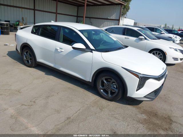  Salvage Kia K4