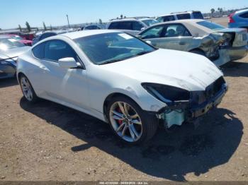  Salvage Hyundai Genesis