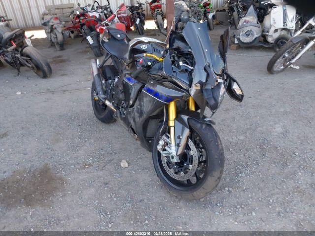  Salvage Yamaha Yzfr1m