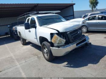  Salvage Chevrolet Silverado 2500