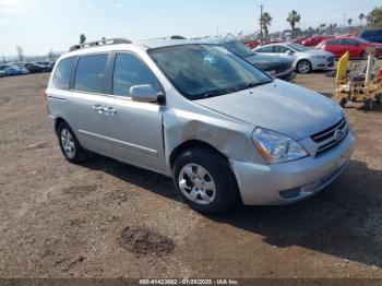  Salvage Kia Sedona