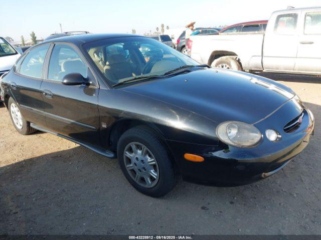  Salvage Ford Taurus
