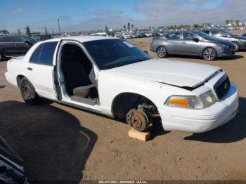  Salvage Ford Crown Victoria