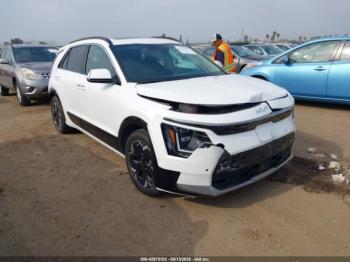  Salvage Kia Niro
