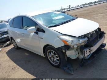  Salvage Toyota Prius v