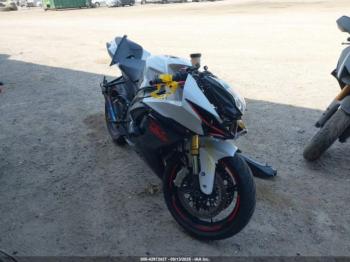  Salvage Suzuki Gsx-r750