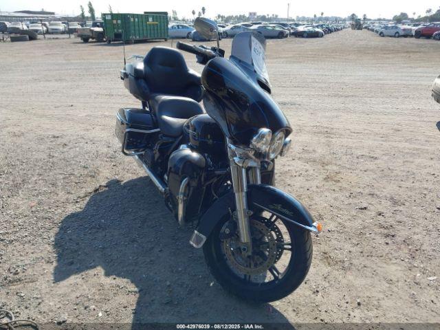  Salvage Harley-Davidson Flhtk