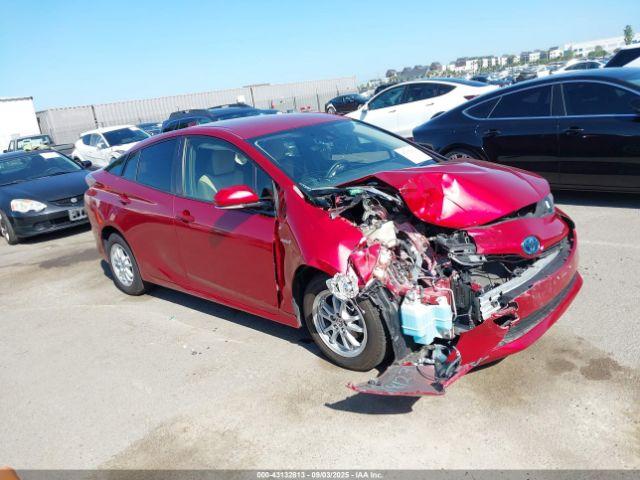  Salvage Toyota Prius