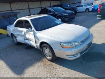  Salvage Lexus Es